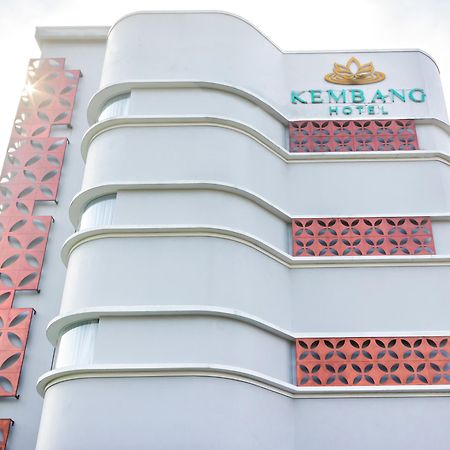 Kembang Hotel Cihampelas 반둥 외부 사진