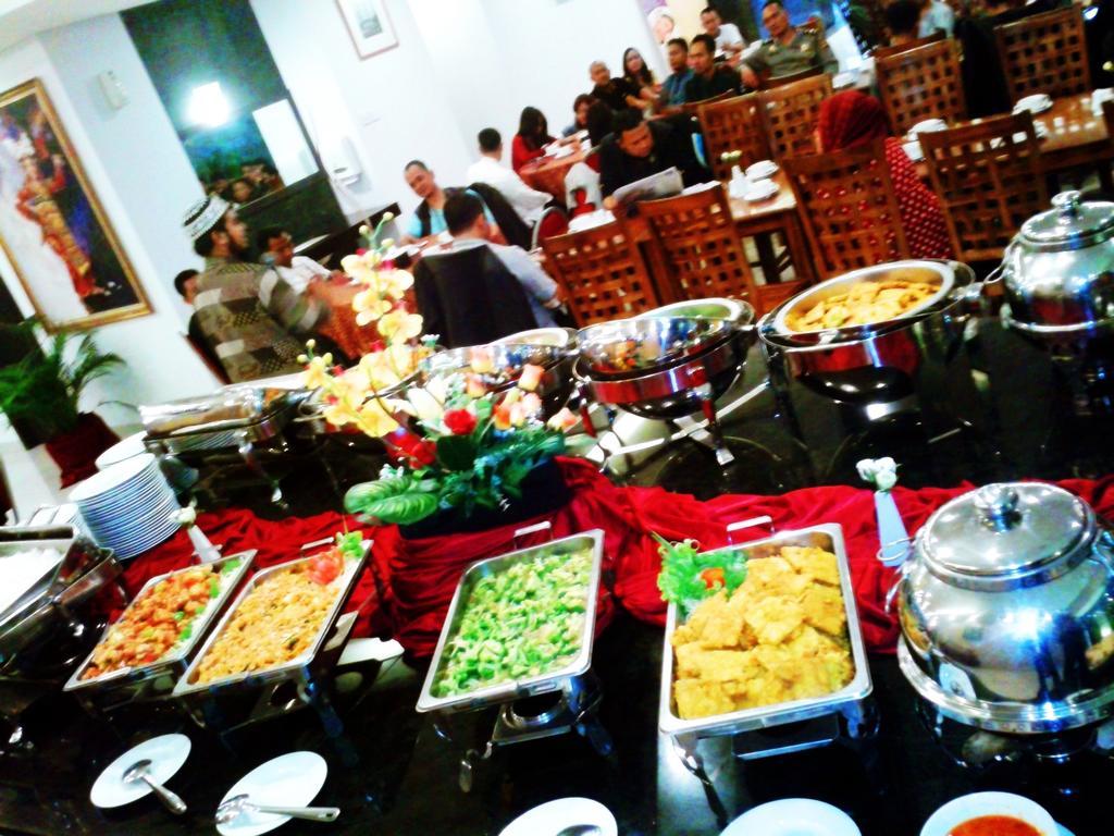 Kembang Hotel Cihampelas 반둥 외부 사진