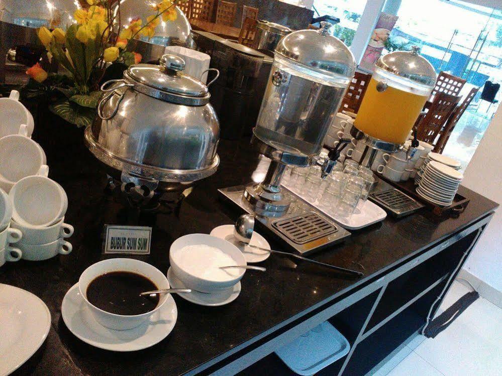 Kembang Hotel Cihampelas 반둥 외부 사진